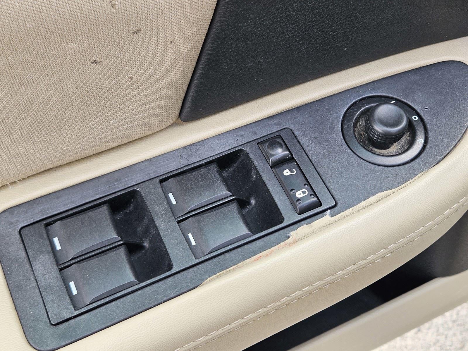 2014 Chrysler 200 Touring