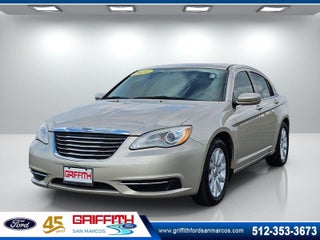 2014 Chrysler 200 Touring