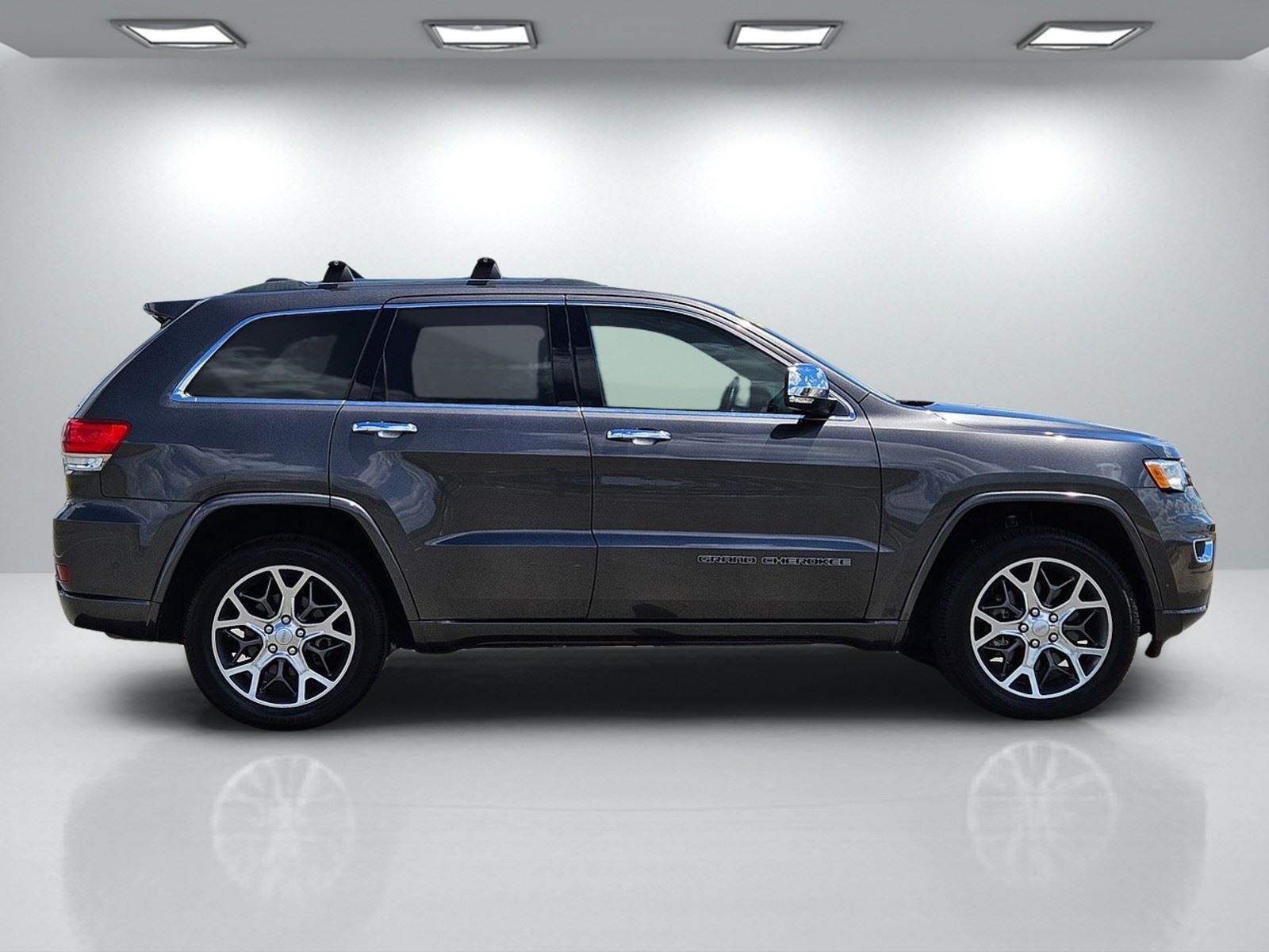 2020 Jeep Grand Cherokee Overland