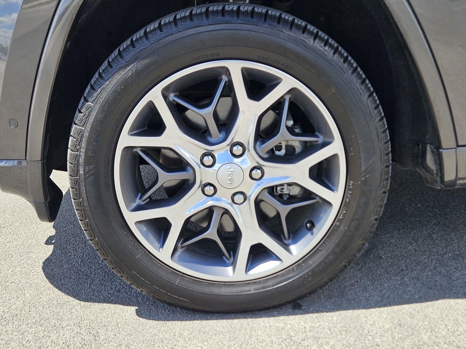 2020 Jeep Grand Cherokee Overland