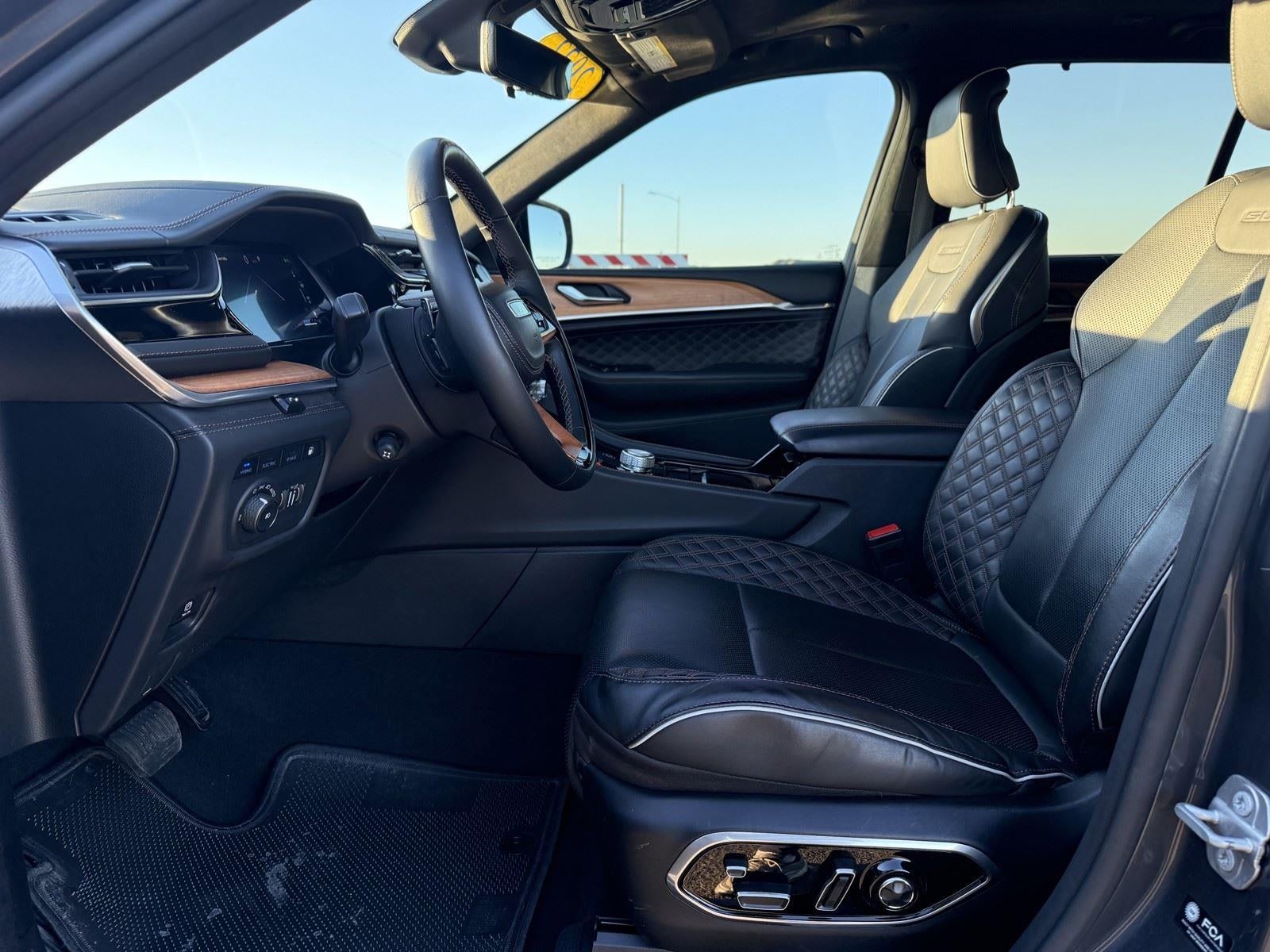 2022 Jeep Grand Cherokee 4xe Summit Reserve