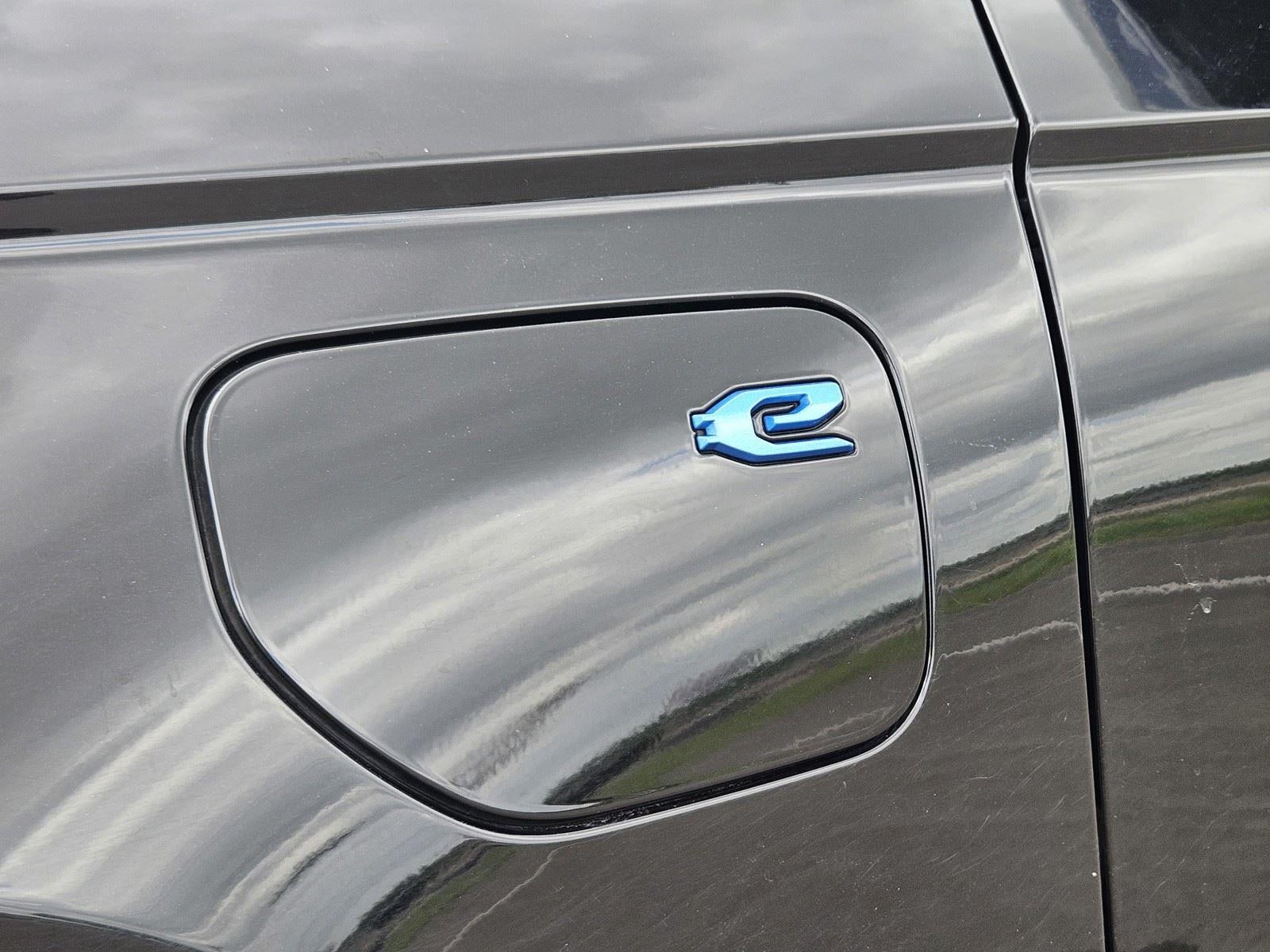 2022 Jeep Grand Cherokee 4xe Summit Reserve