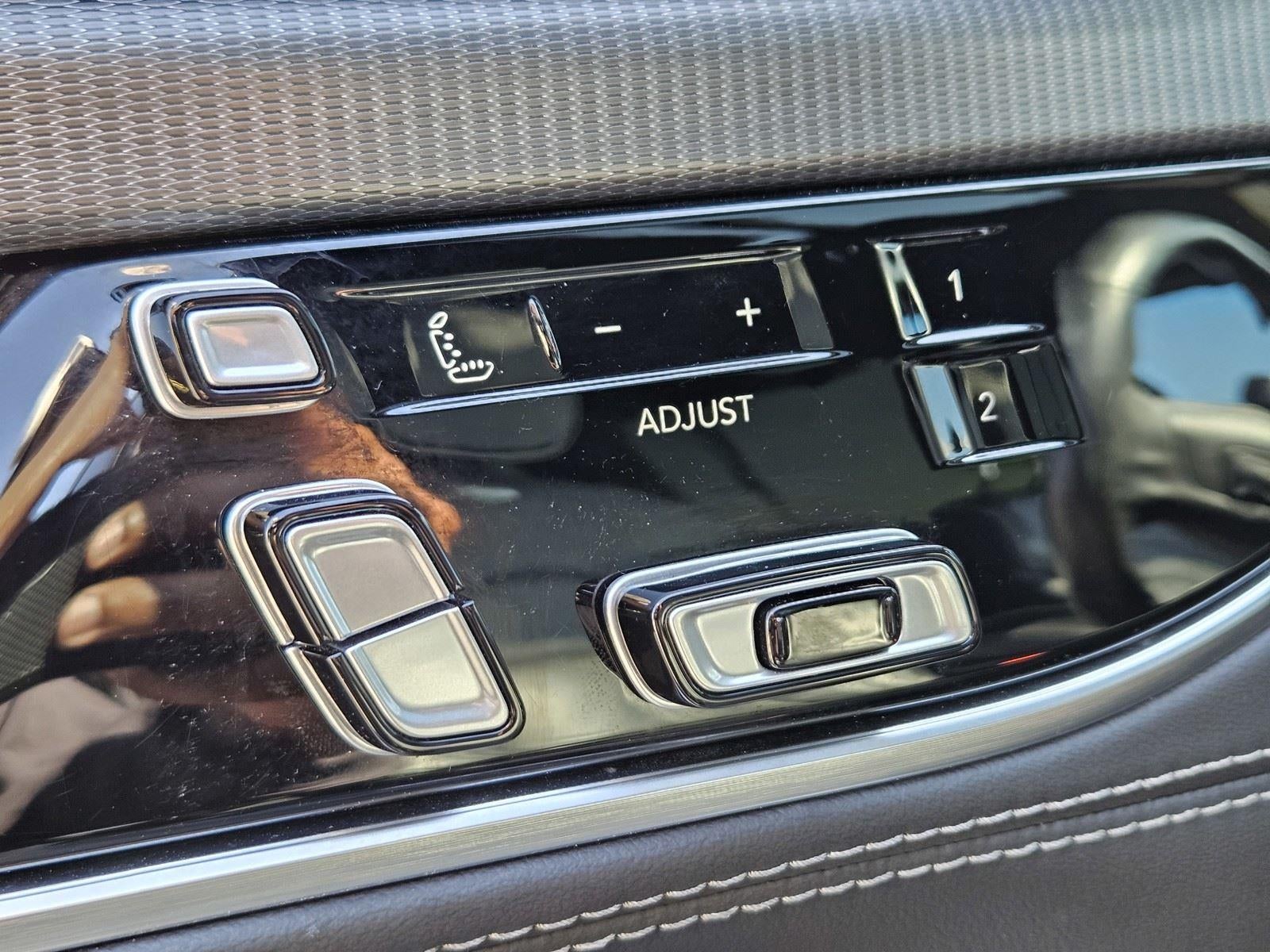 2023 Jeep Grand Wagoneer Series II Obsidian