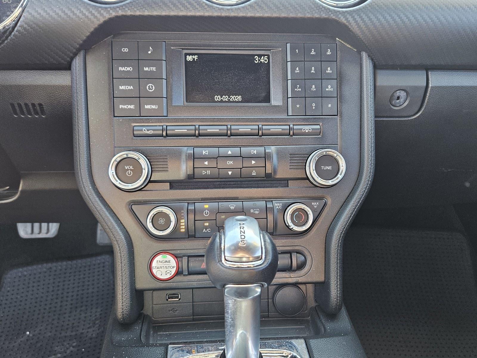 2016 Ford Mustang V6