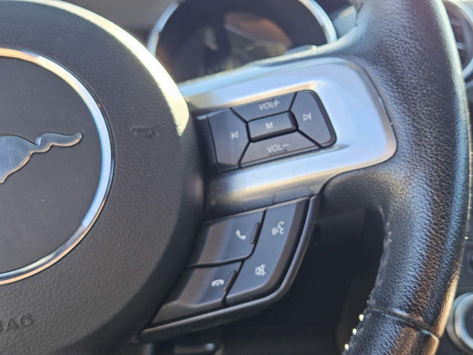 2016 Ford Mustang V6