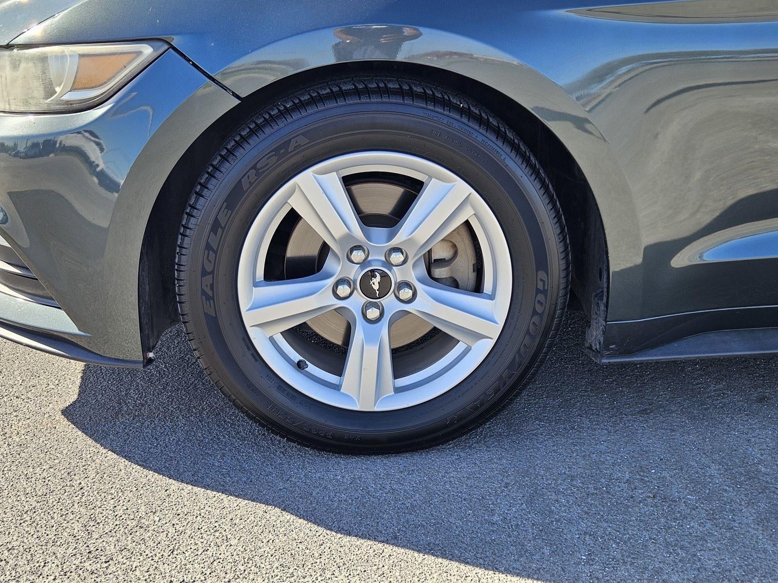 2016 Ford Mustang V6