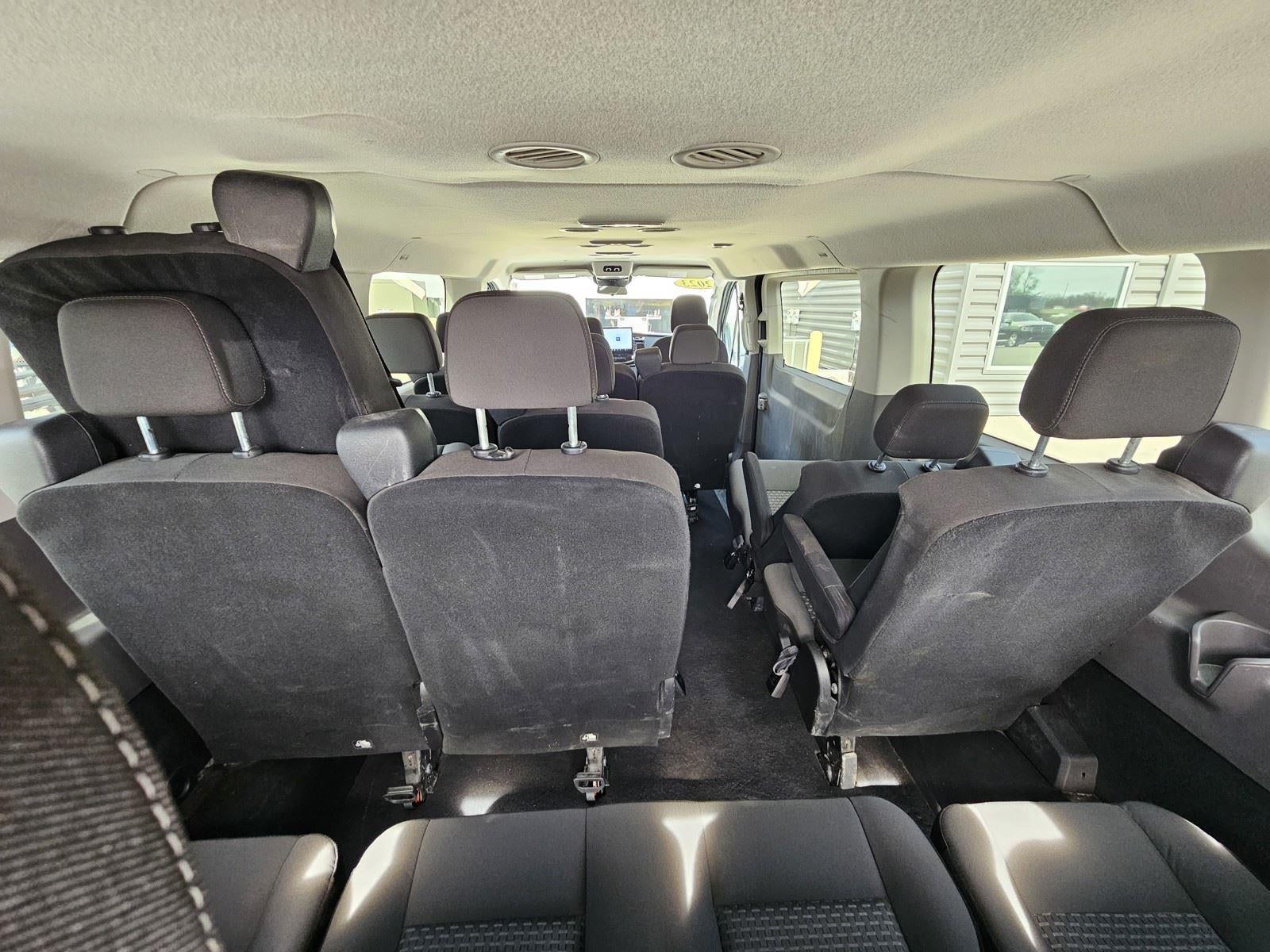 2023 Ford Transit Passenger Wagon XLT
