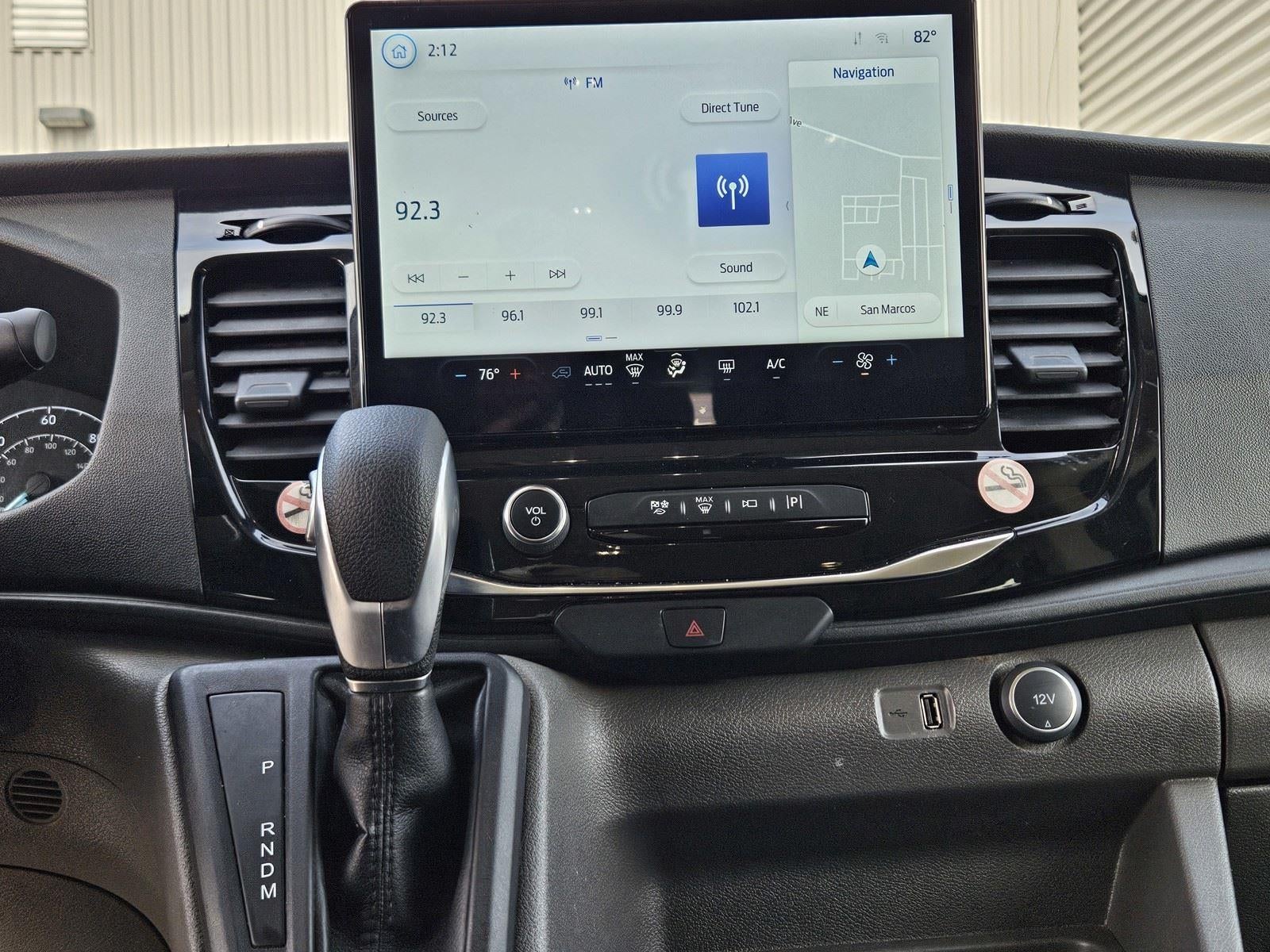 2023 Ford Transit Passenger Wagon XLT