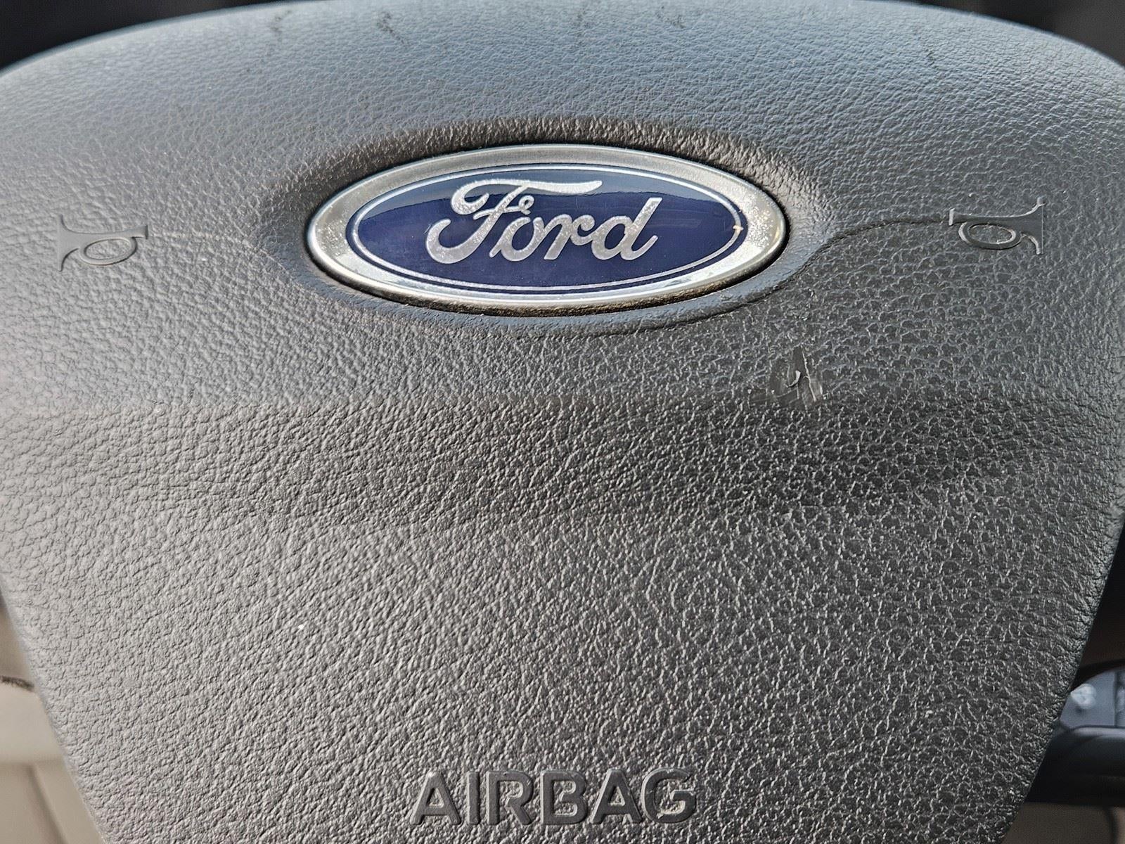 2023 Ford Transit Passenger Wagon XLT