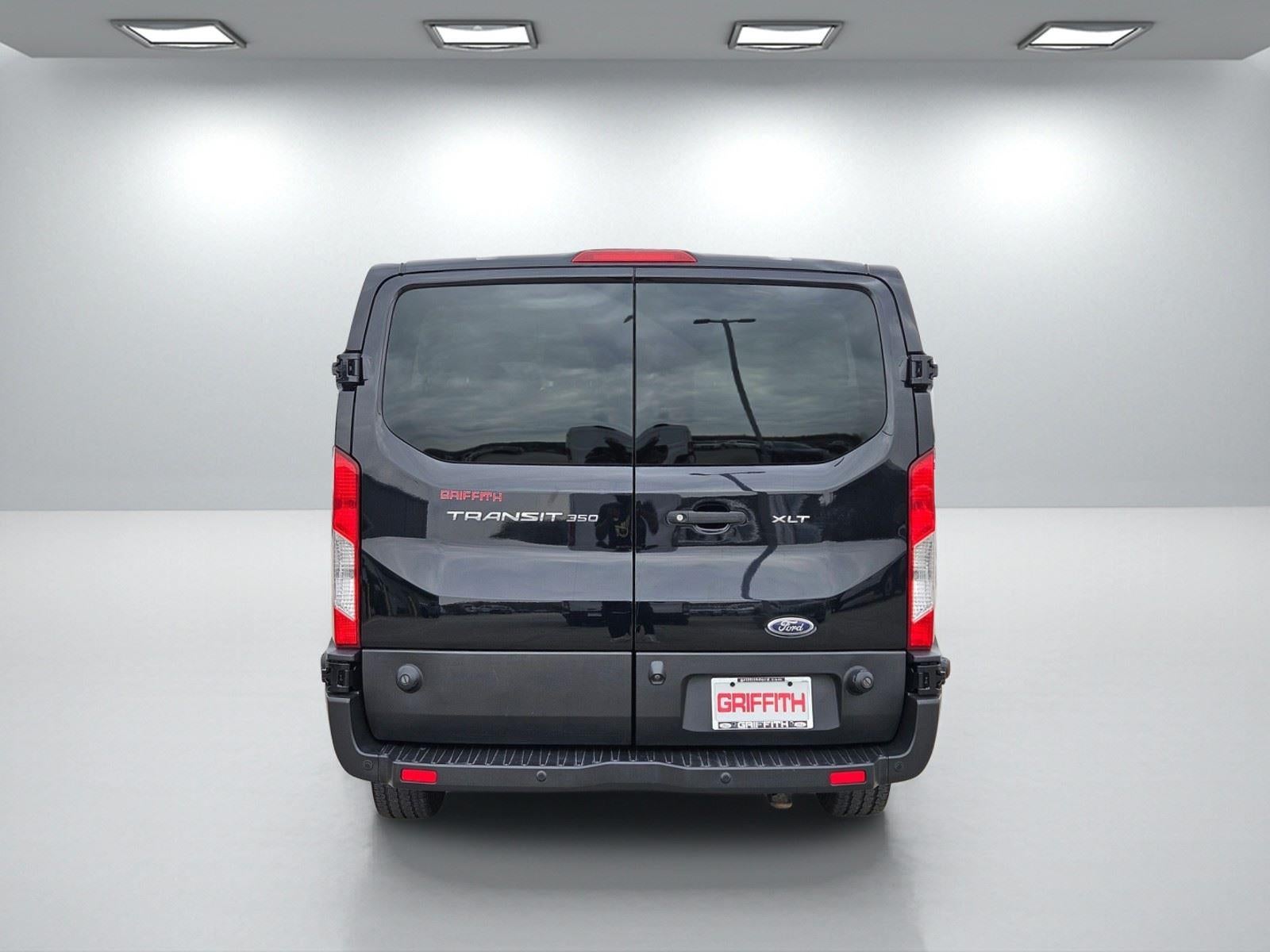 2019 Ford Transit Passenger Wagon XLT