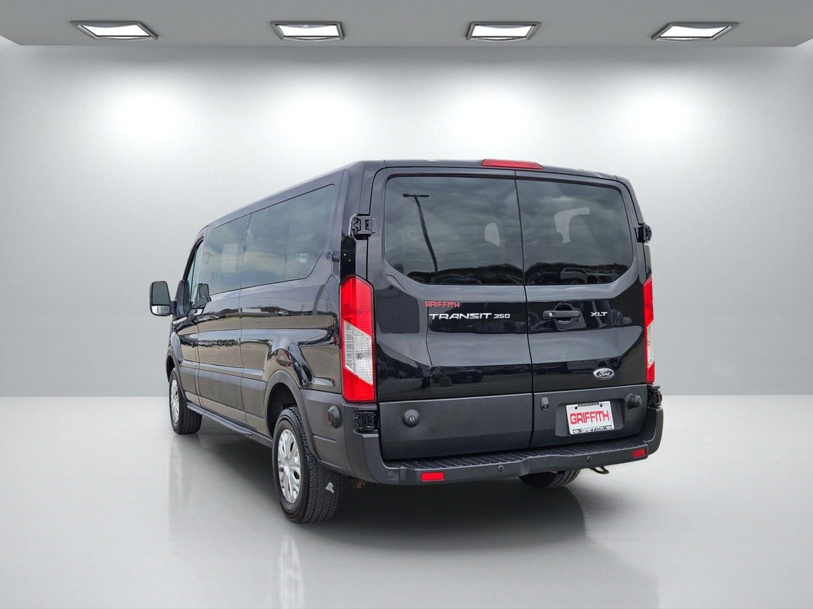 2019 Ford Transit Passenger Wagon XLT