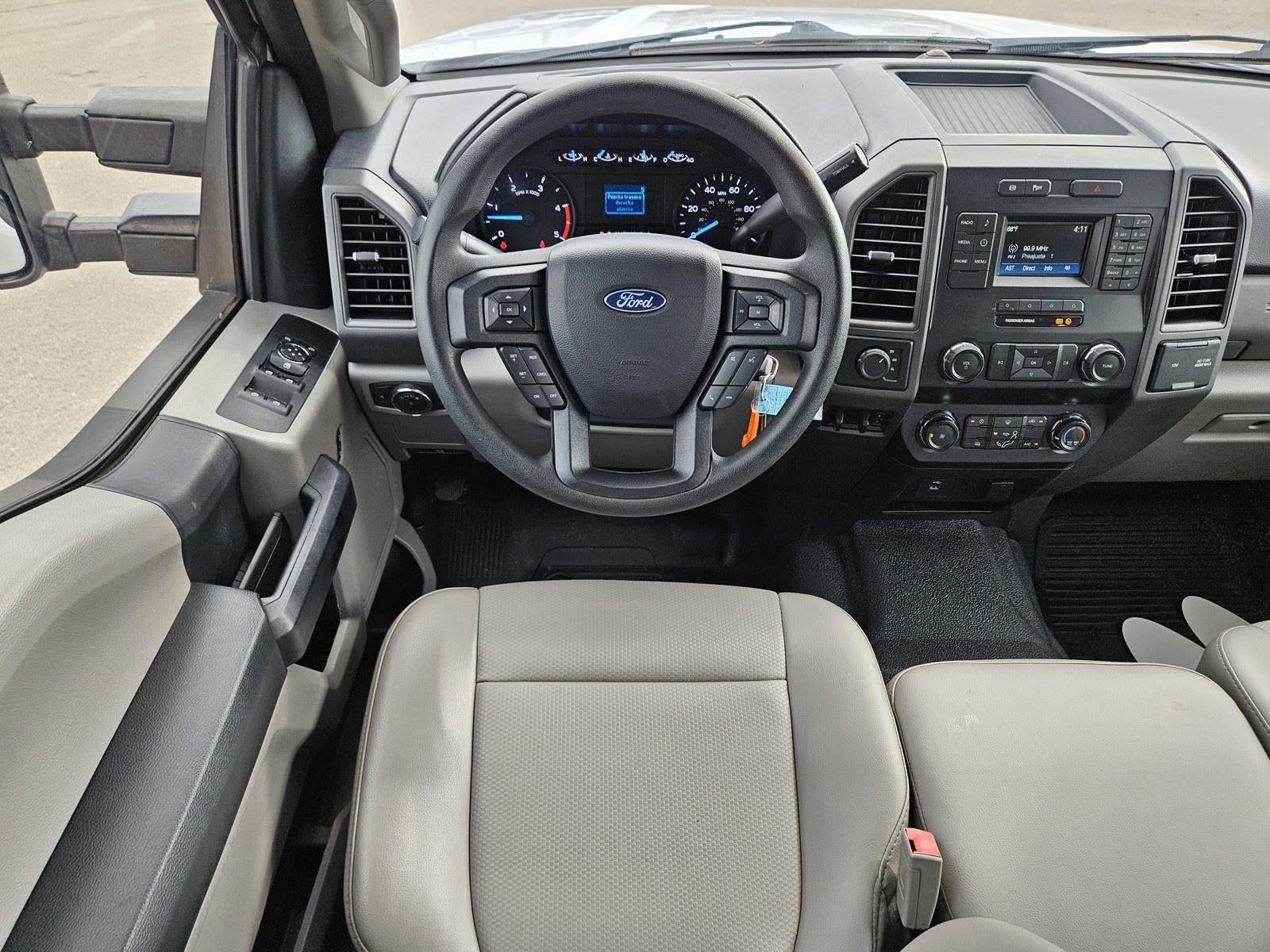 2019 Ford Super Duty F-450 DRW XL