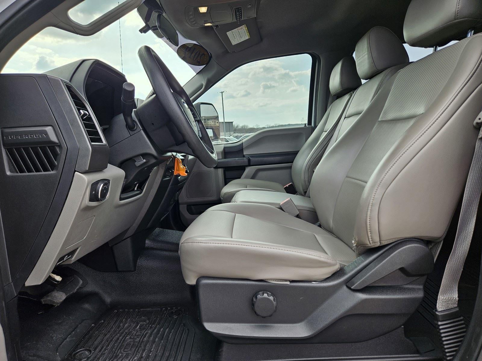 2019 Ford Super Duty F-450 DRW XL