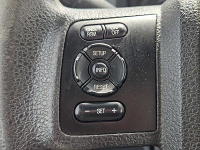 2015 Ford Super Duty F-550 DRW 2WD Crew Cab 176 WB 60 CA XL