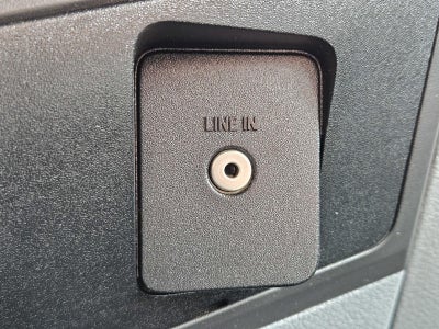 2015 Ford Super Duty F-550 DRW 2WD Crew Cab 176 WB 60 CA XL