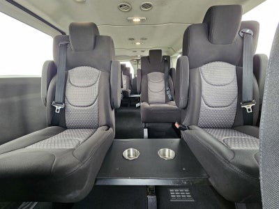 2023 Ford Transit Passenger Wagon XLT