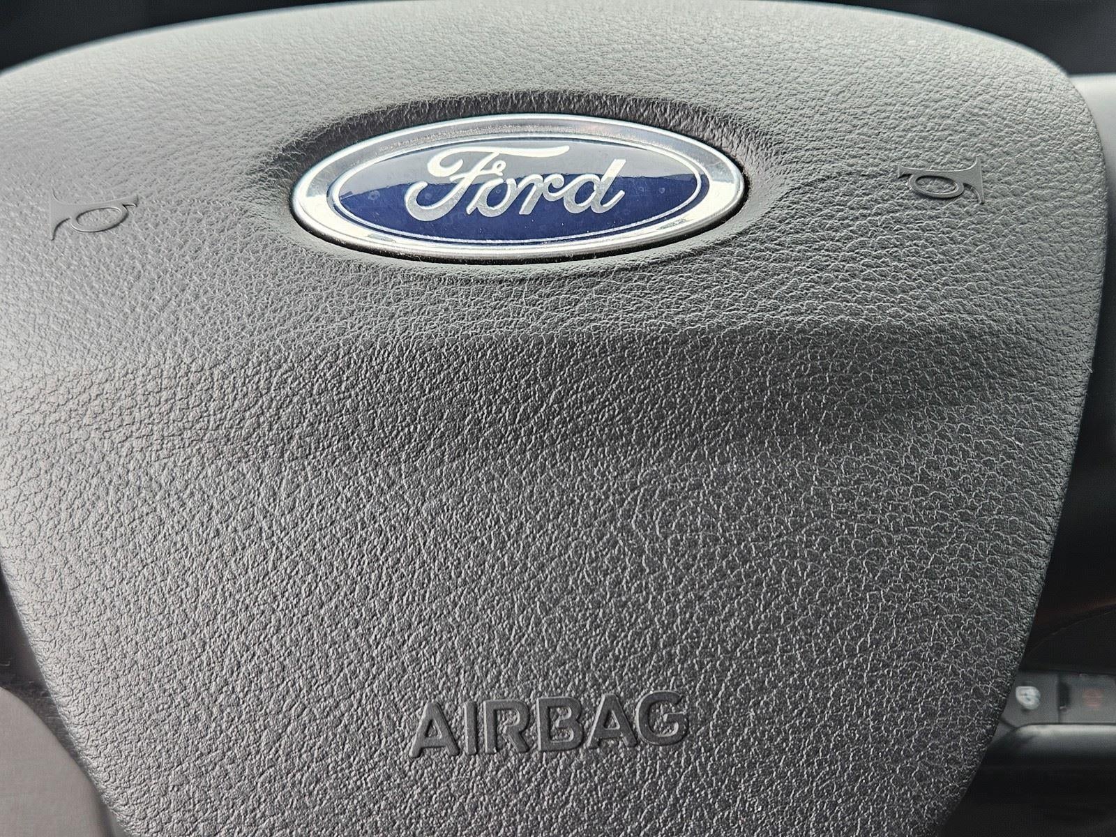 2023 Ford Transit Passenger Wagon XLT