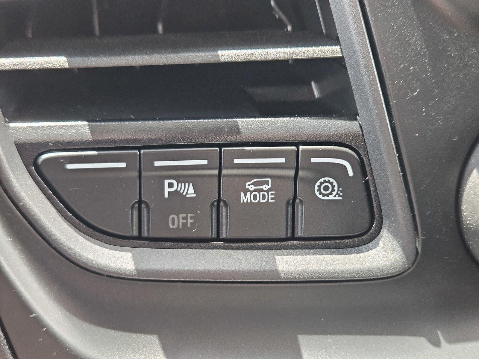 2023 Ford Transit Passenger Wagon XLT