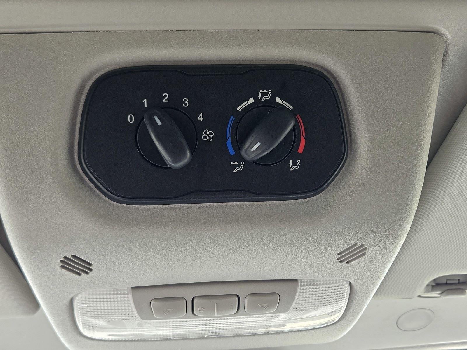 2019 Ford Transit Passenger Wagon XLT