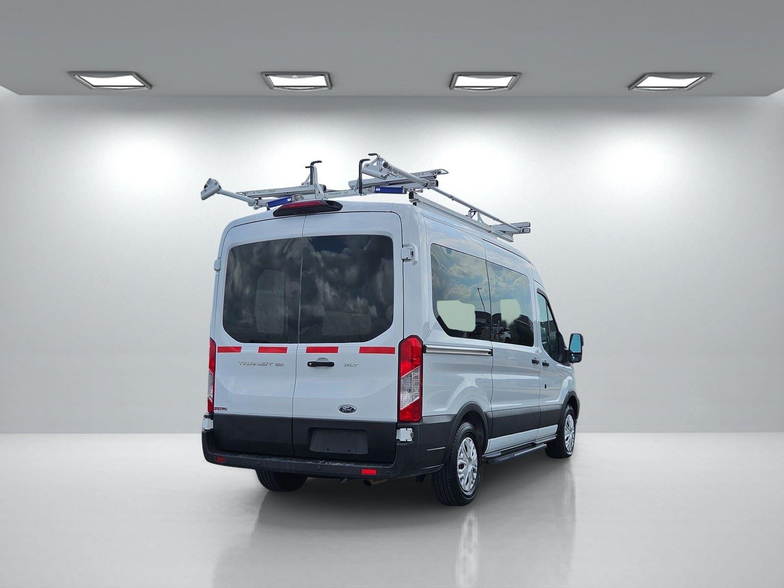 2019 Ford Transit Passenger Wagon XLT
