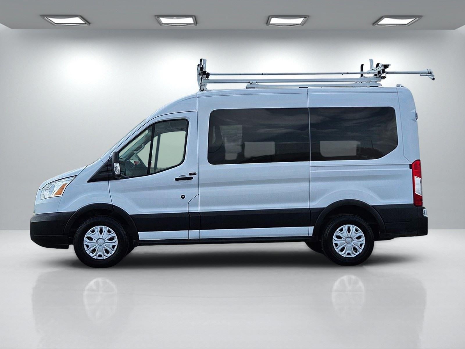 2019 Ford Transit Passenger Wagon XLT