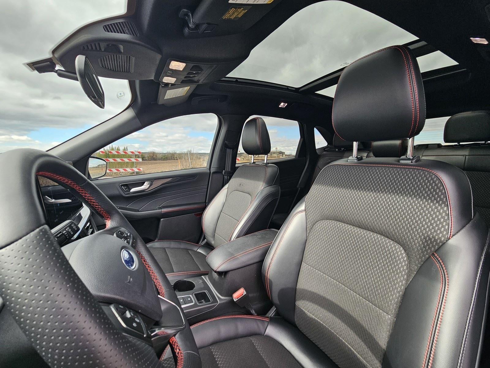 2023 Ford Escape ST-Line Select