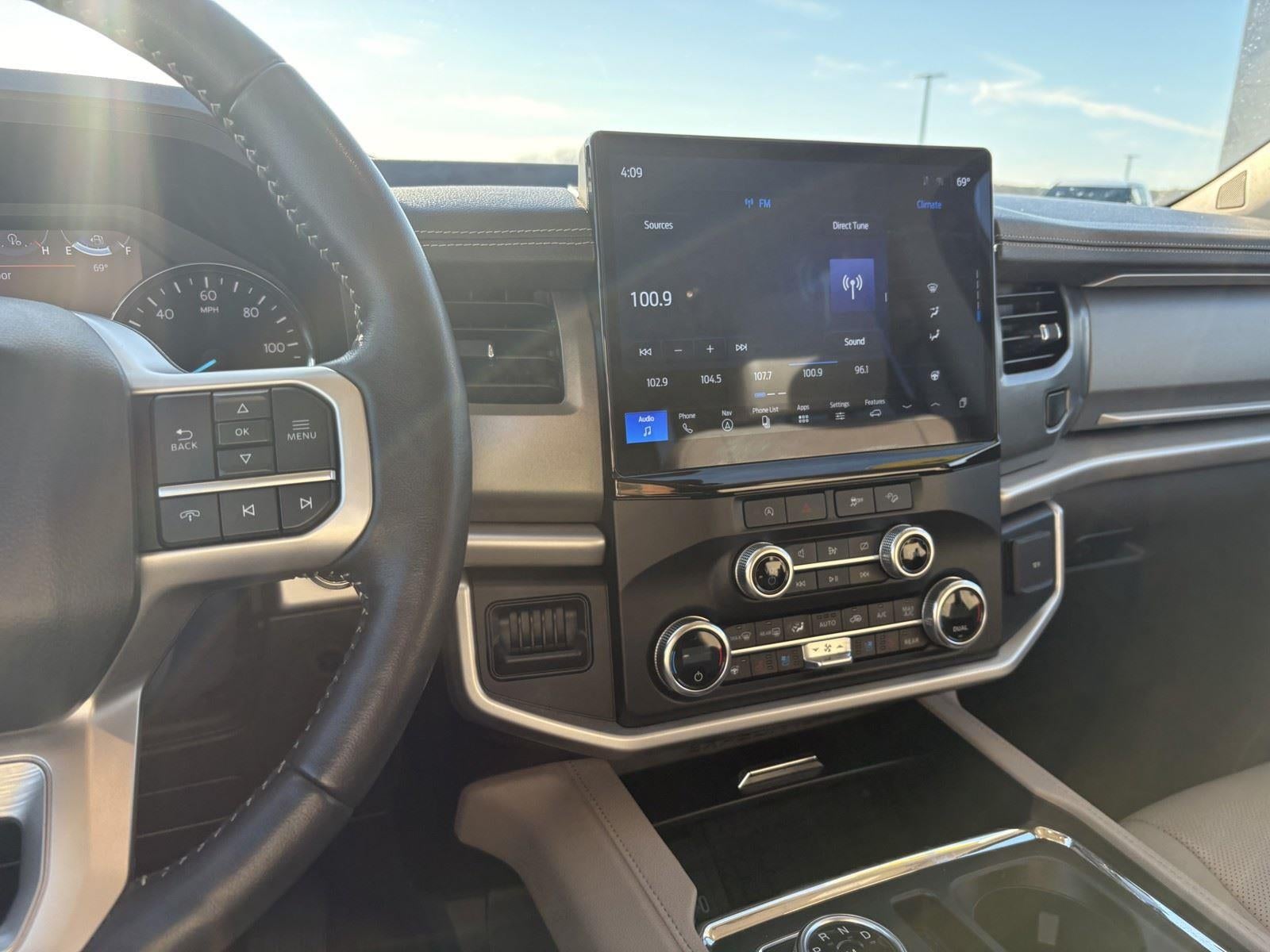 2024 Ford Expedition Max XLT