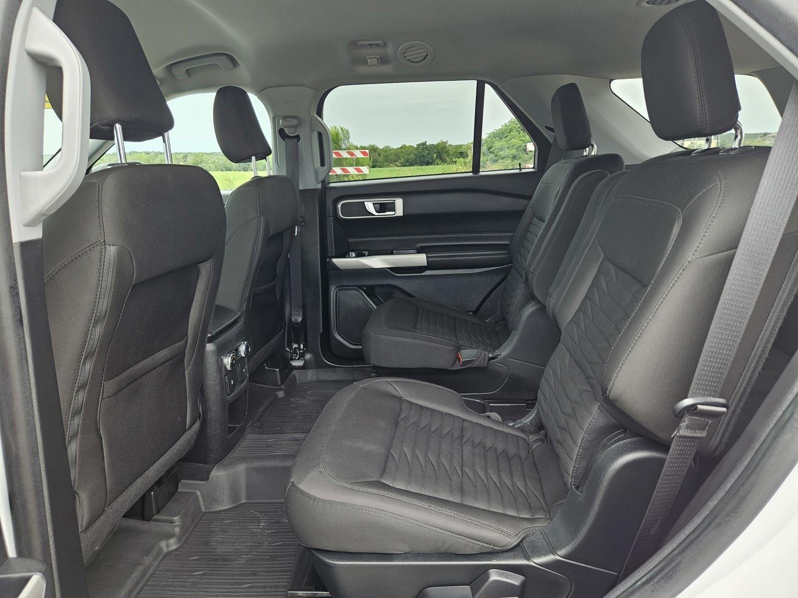 2021 Ford Explorer XLT RWD