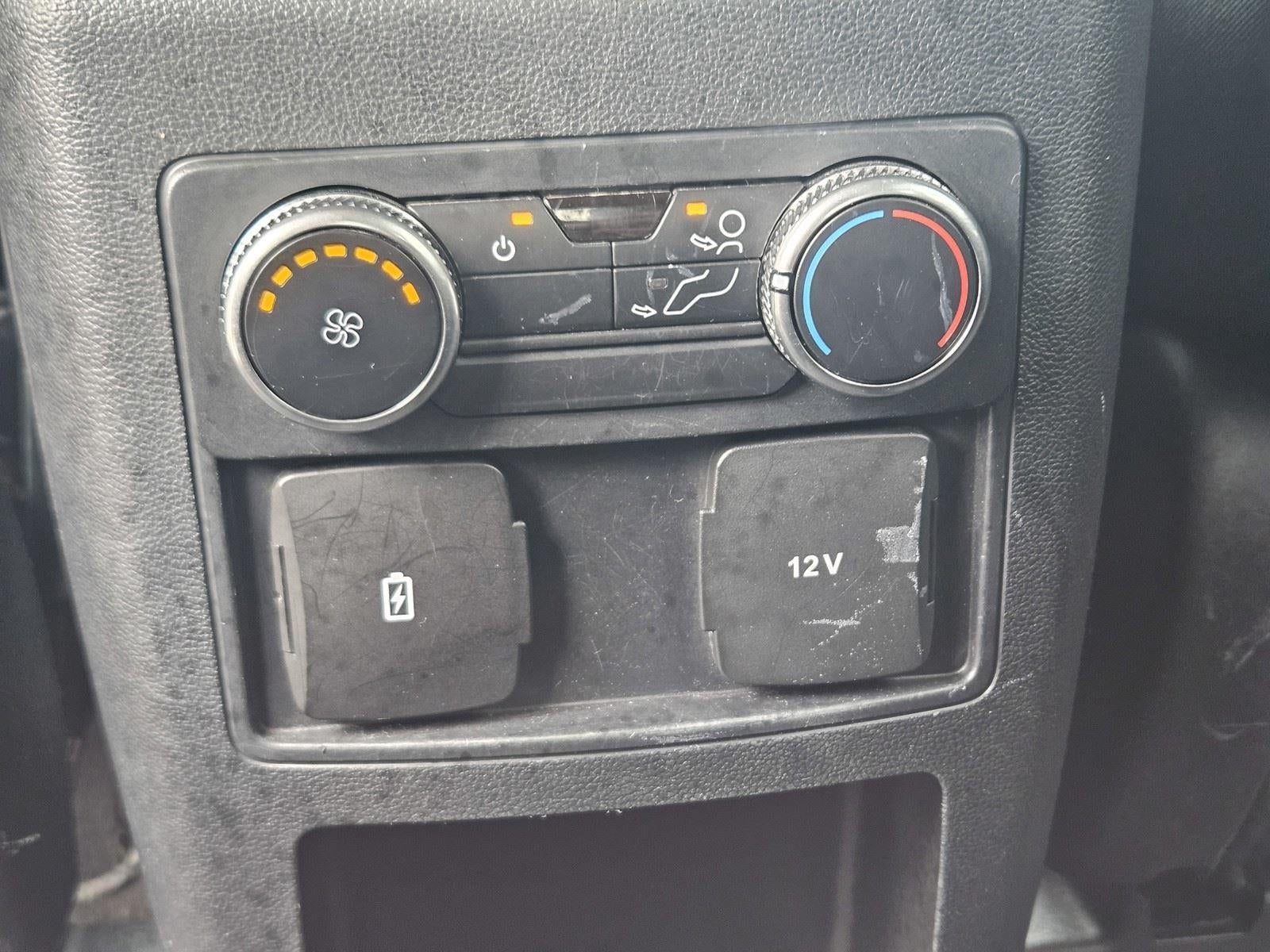 2021 Ford Explorer XLT RWD