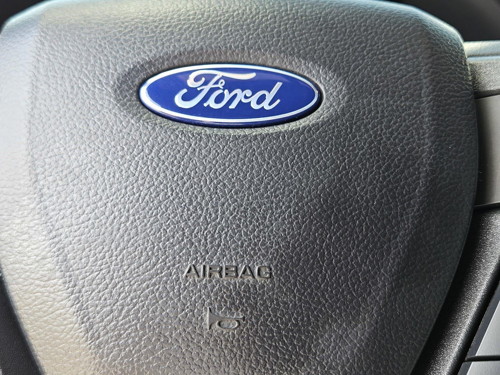 2021 Ford Super Duty F-250 SRW XL 4WD Crew Cab 6.75' Box