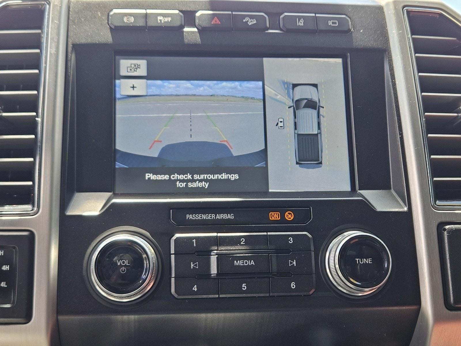 2019 Ford Super Duty F-250 SRW Platinum