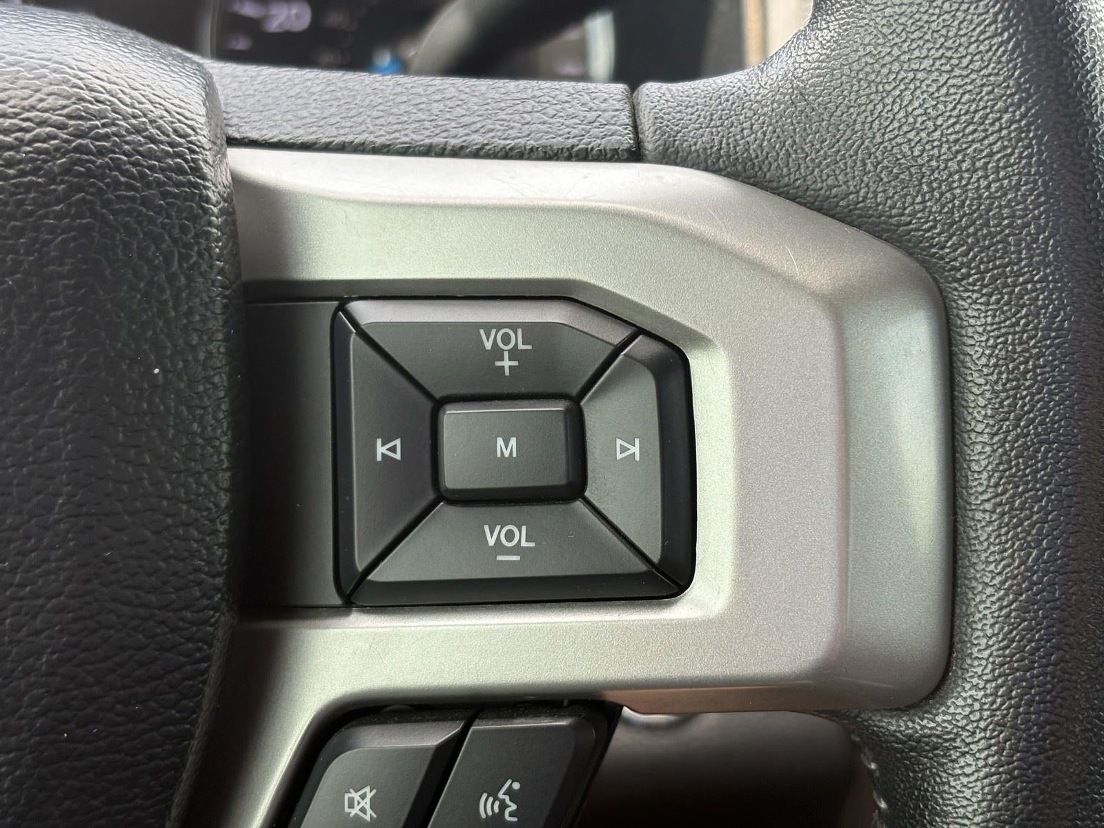 2021 Ford Super Duty F-250 SRW LARIAT