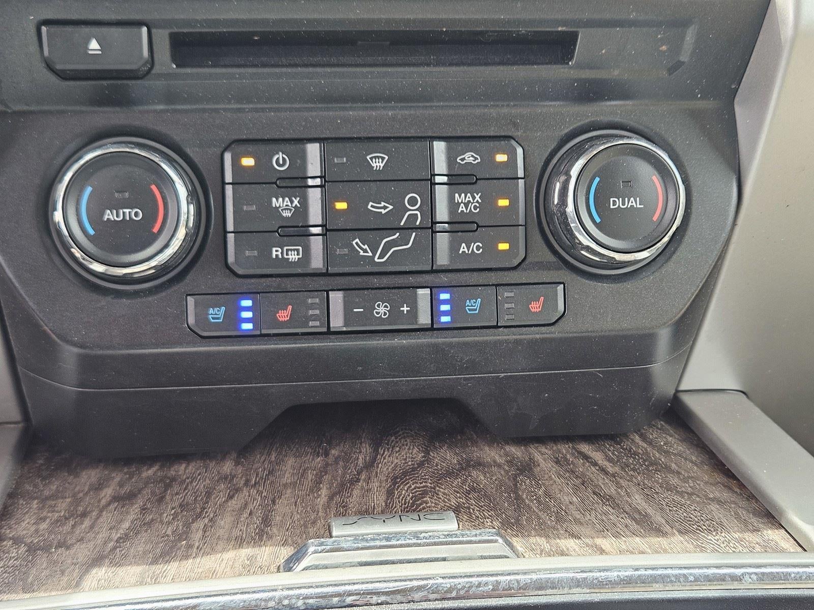 2018 Ford Super Duty F-250 SRW LARIAT