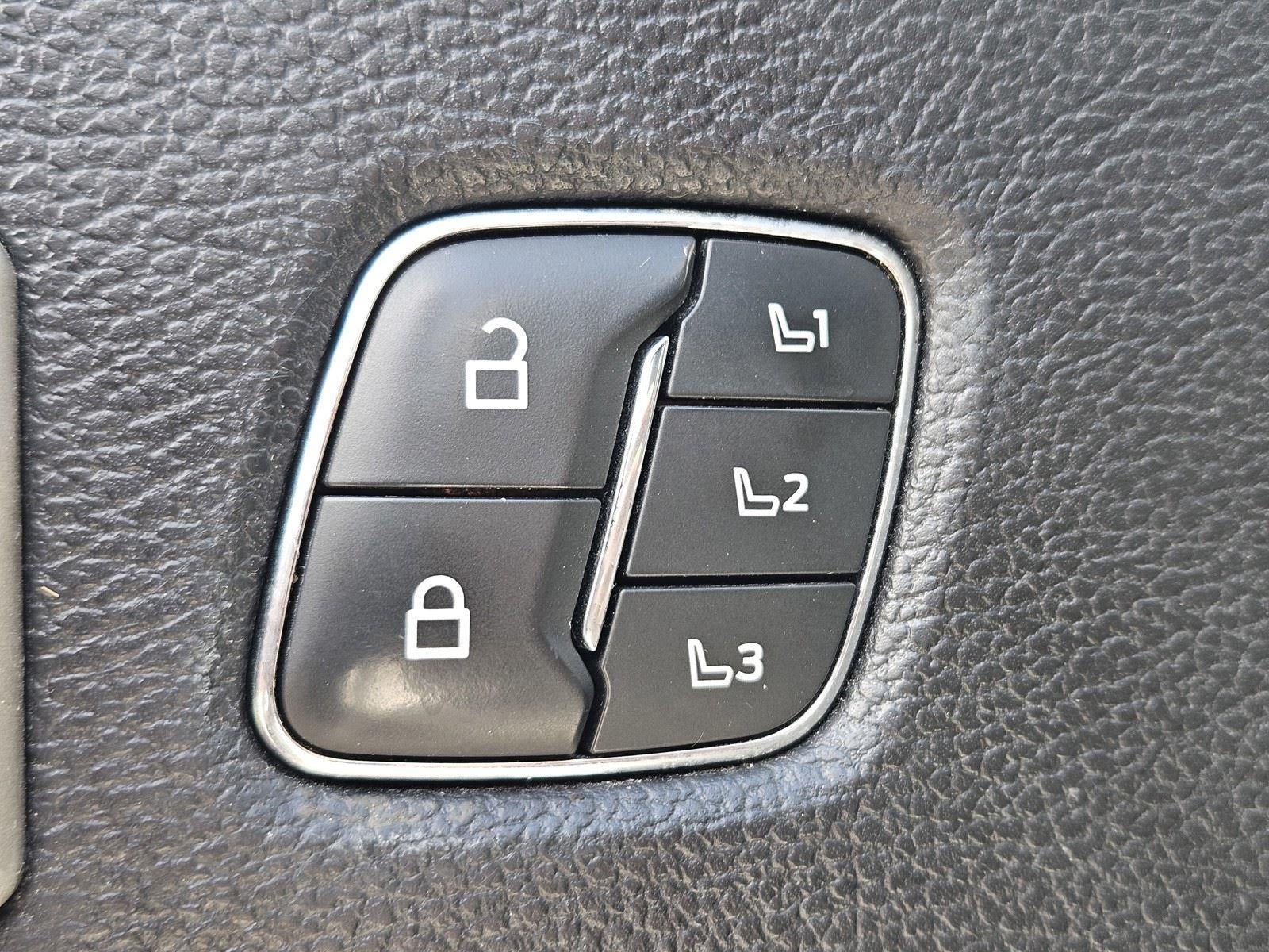 2021 Ford Super Duty F-250 SRW LARIAT