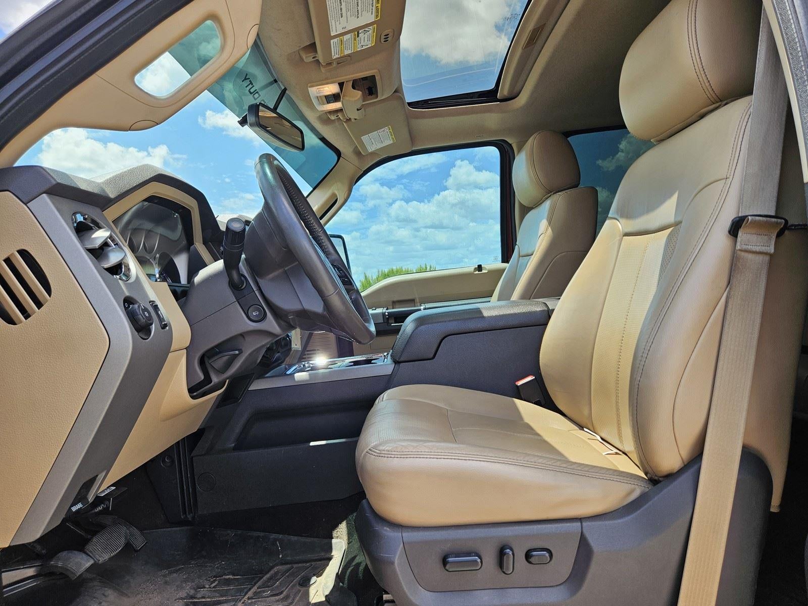2016 Ford Super Duty F-250 SRW Lariat
