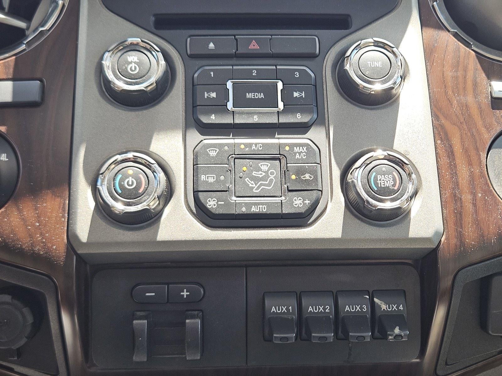 2016 Ford Super Duty F-250 SRW Lariat