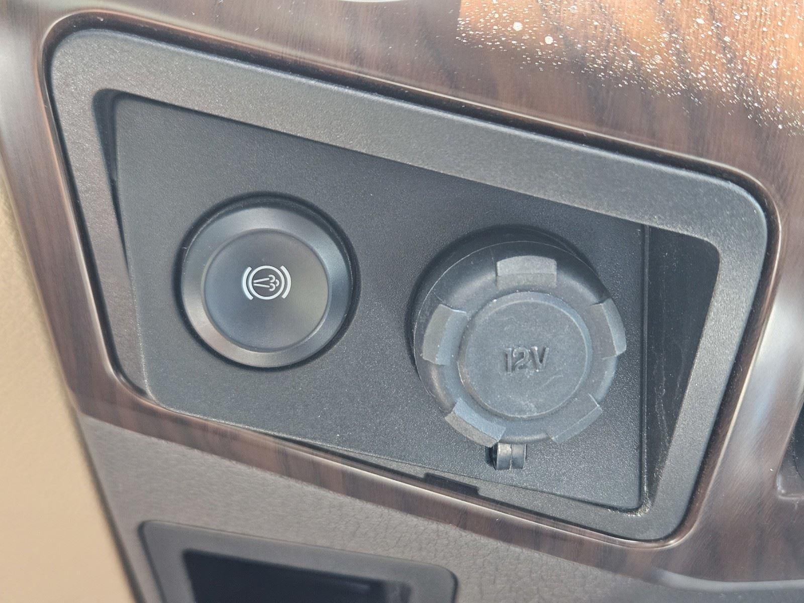 2016 Ford Super Duty F-250 SRW Lariat