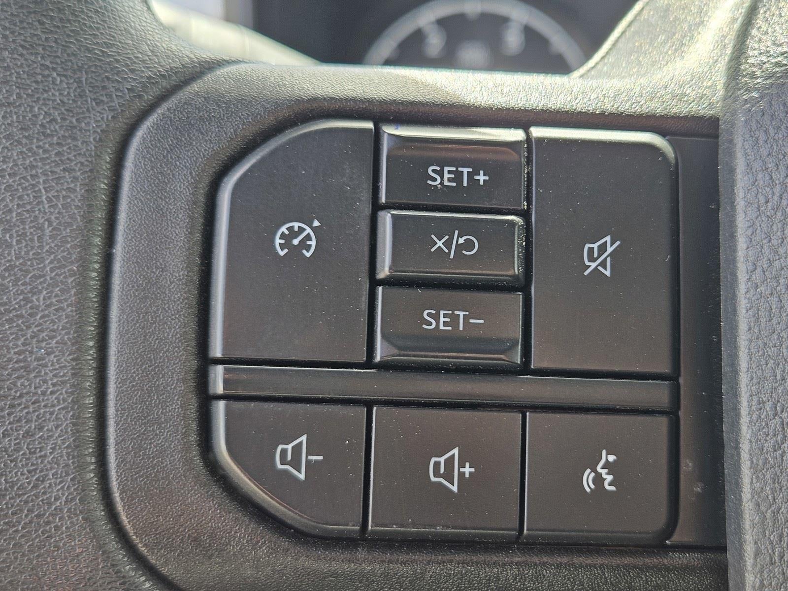 2025 Ford Super Duty F-250 SRW XLT
