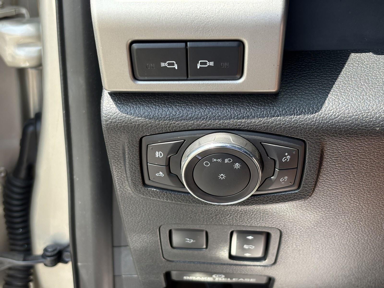 2017 Ford Super Duty F-250 SRW Lariat