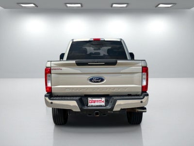 2017 Ford Super Duty F-250 SRW Lariat