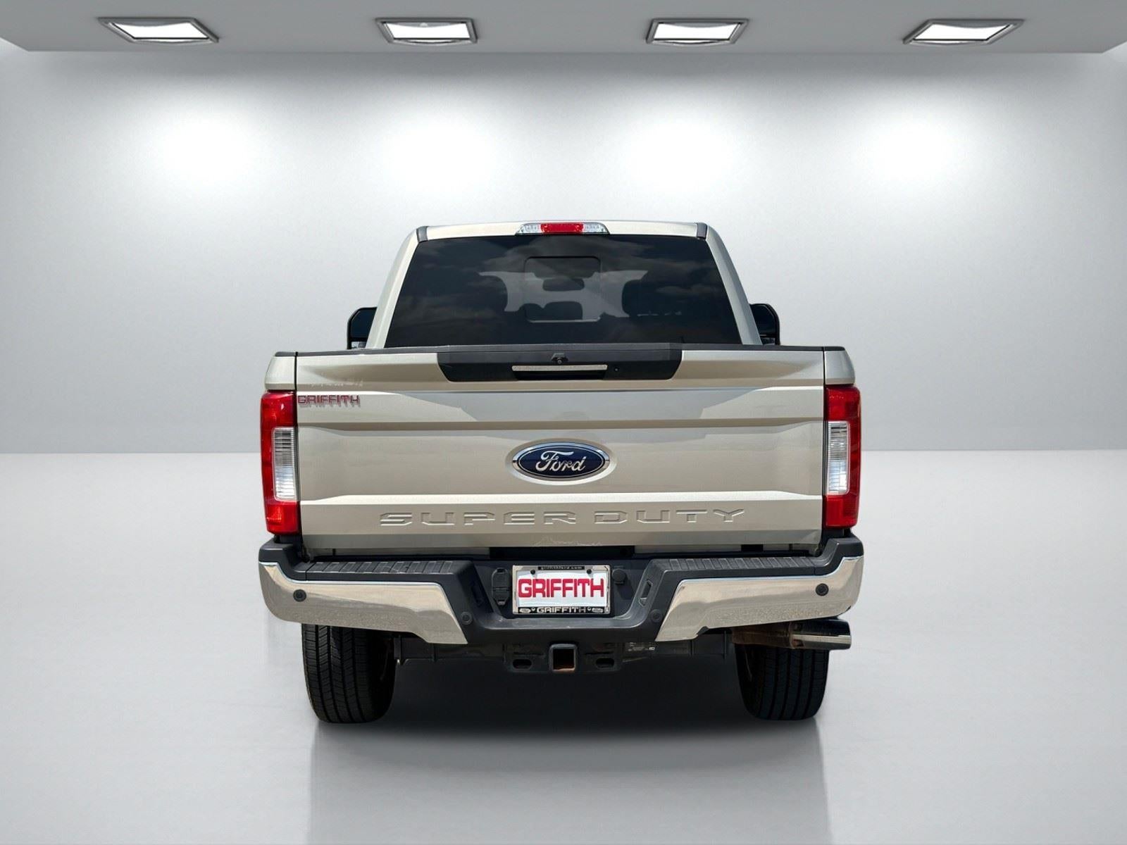 2017 Ford Super Duty F-250 SRW Lariat