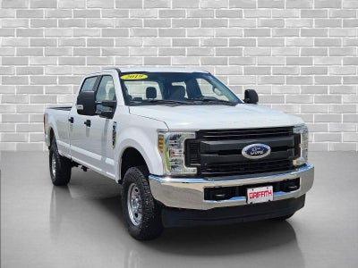 2019 Ford Super Duty F-250 SRW XL 4WD Crew Cab 6.75' Box