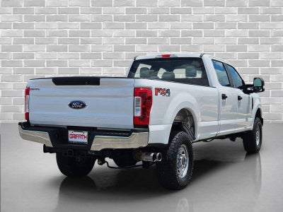 2019 Ford Super Duty F-250 SRW XL 4WD Crew Cab 6.75' Box