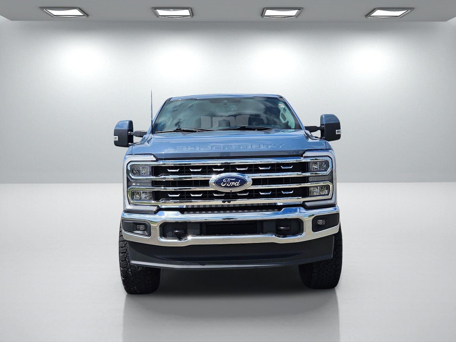 2023 Ford Super Duty F-250 SRW LARIAT