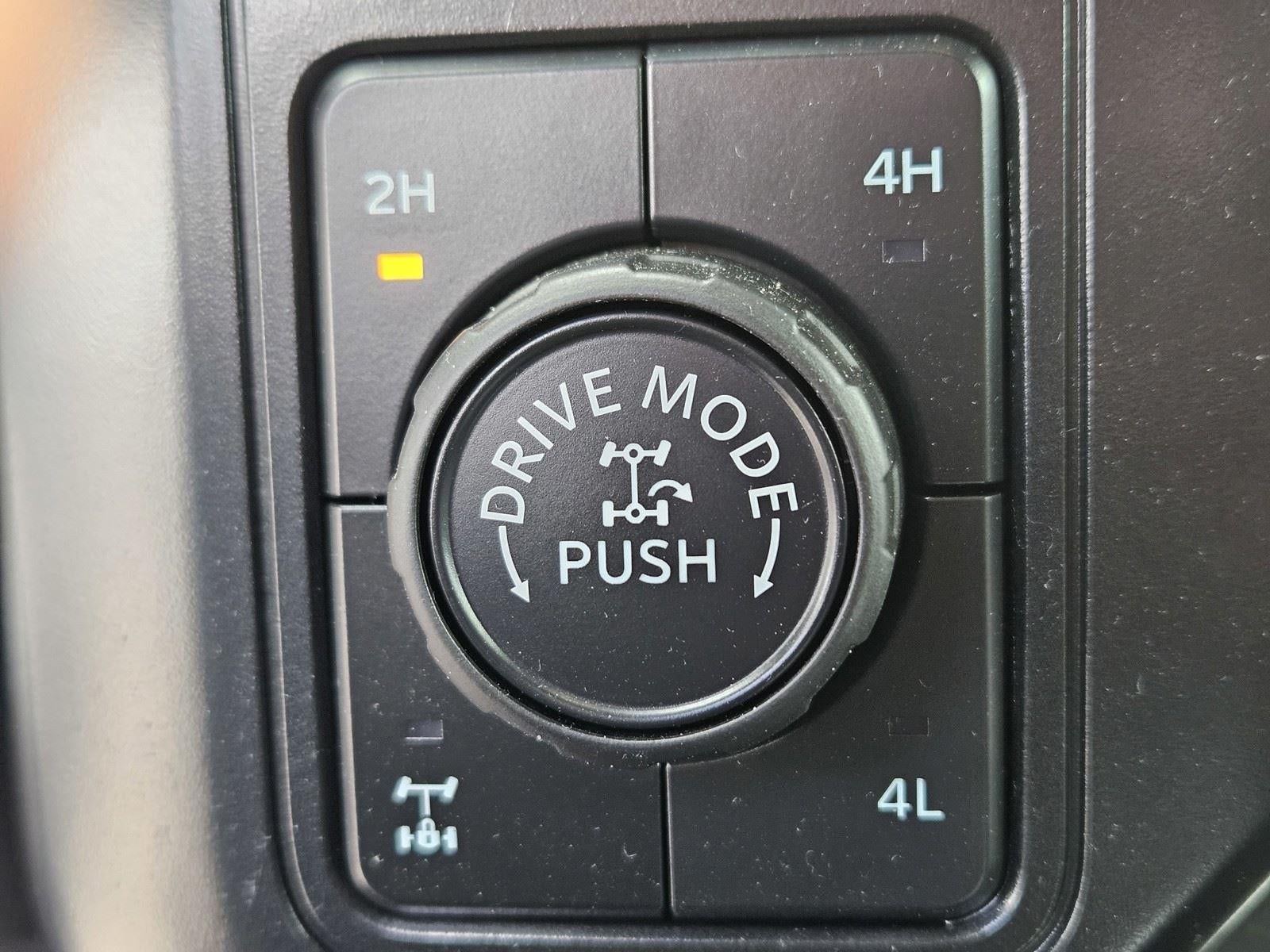 2025 Ford Super Duty F-250 SRW Platinum