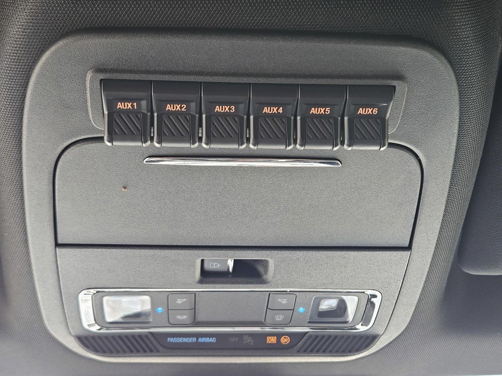 2025 Ford Super Duty F-250 SRW Platinum