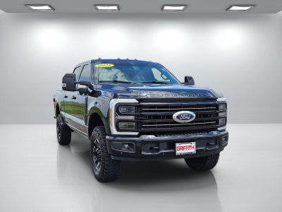 2025 Ford Super Duty F-250 SRW Platinum