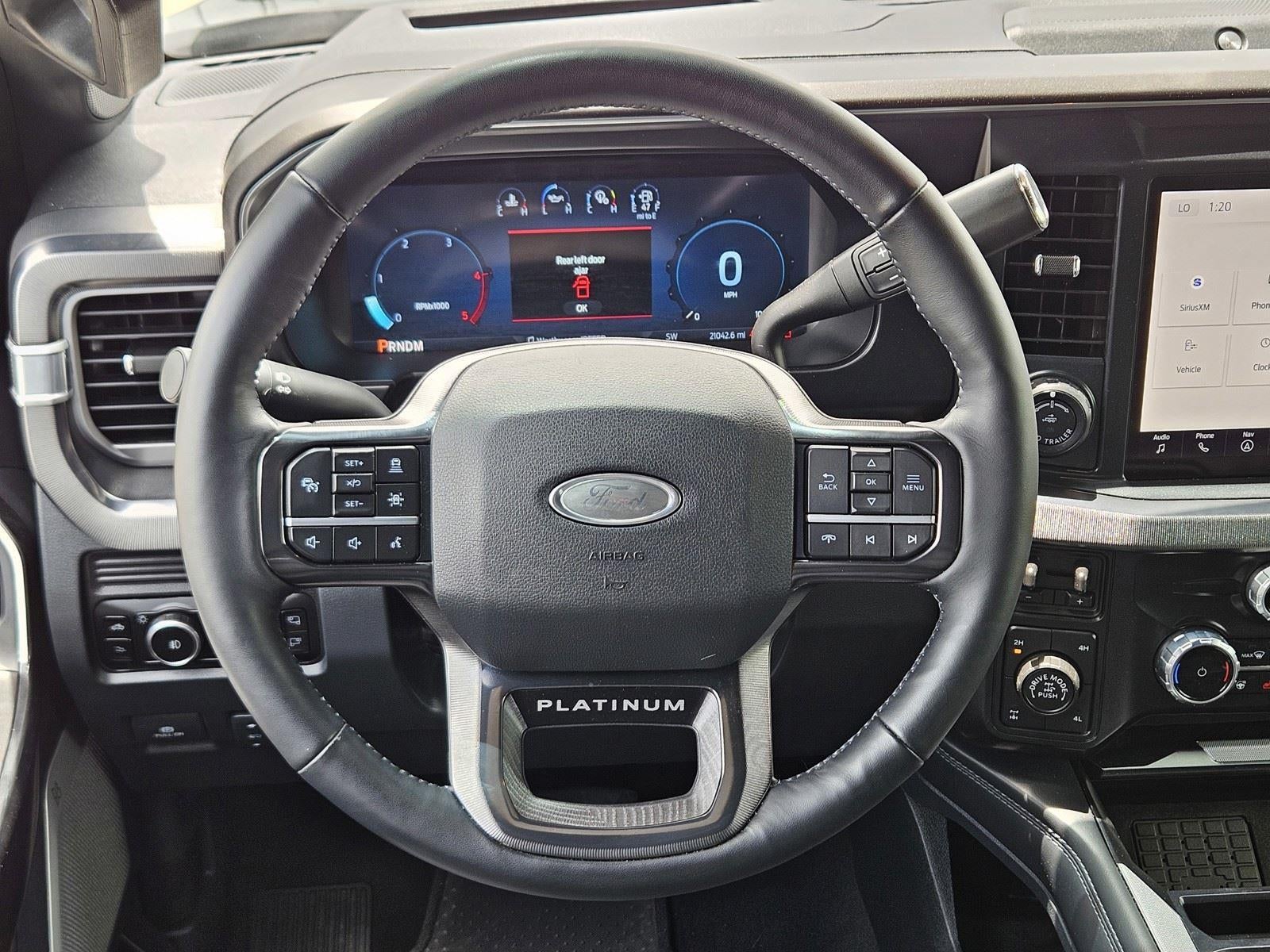 2025 Ford Super Duty F-250 SRW Platinum