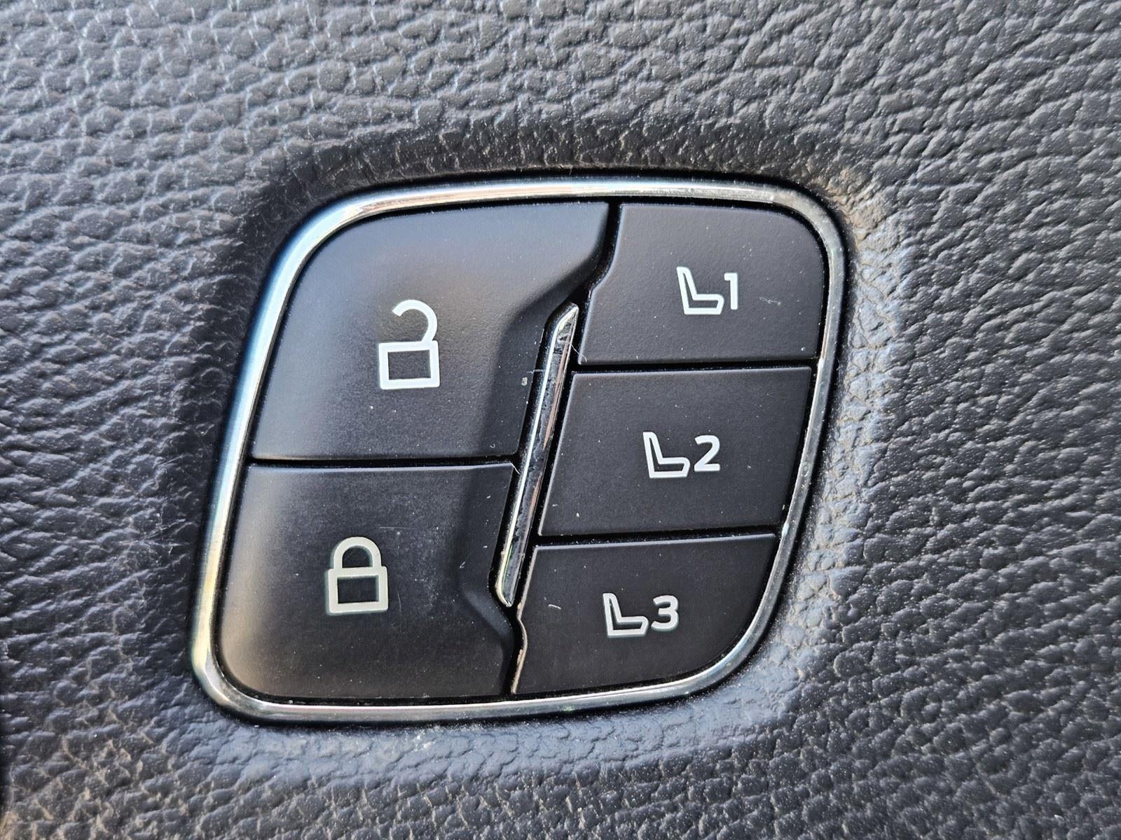 2020 Ford Super Duty F-250 SRW LARIAT