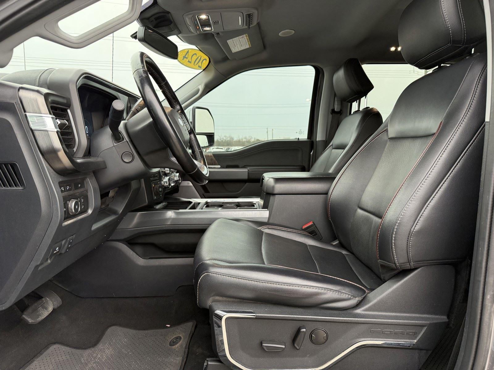 2024 Ford Super Duty F-350 SRW LARIAT